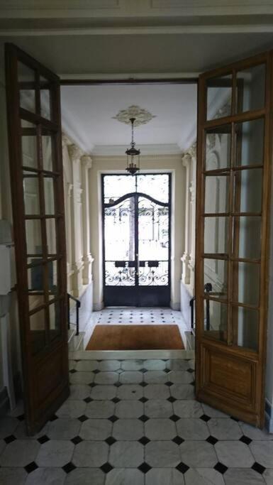 Lovely Refurbished Apartment Nisa Exterior foto