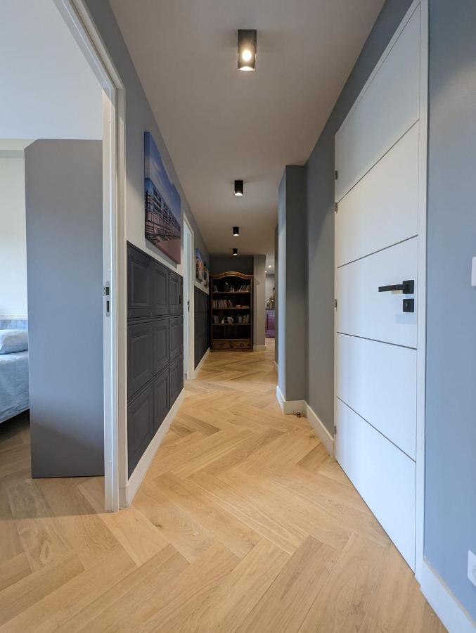 Lovely Refurbished Apartment Nisa Exterior foto